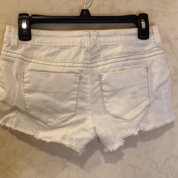 Mossimo Supply Co White & Tan Braided Jean Shorts Size 3 Fit 6 - Picture 3 of 4